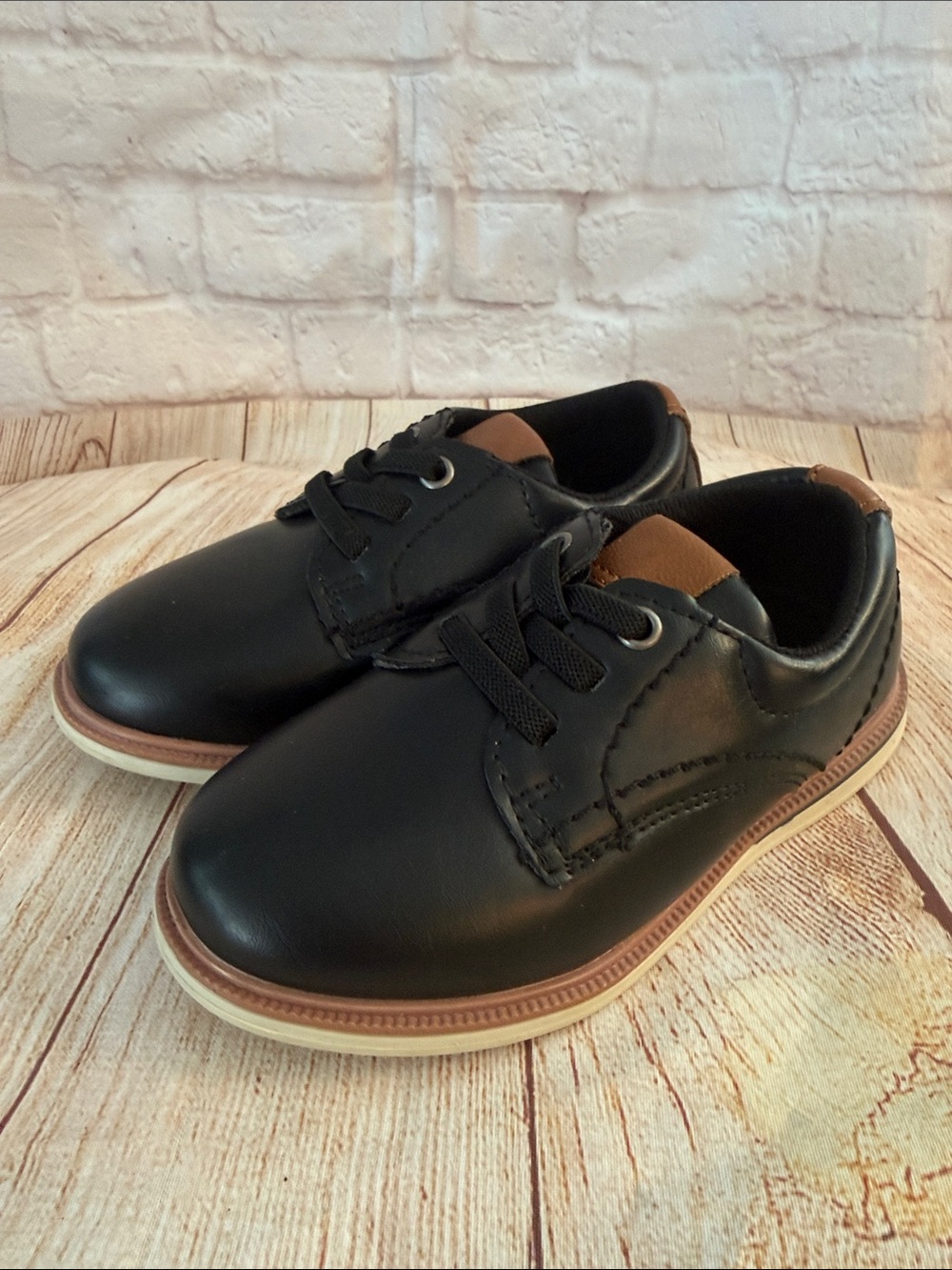 Boys Black Dress Shoes with Brown Accent Trim- Size 8 Toddler